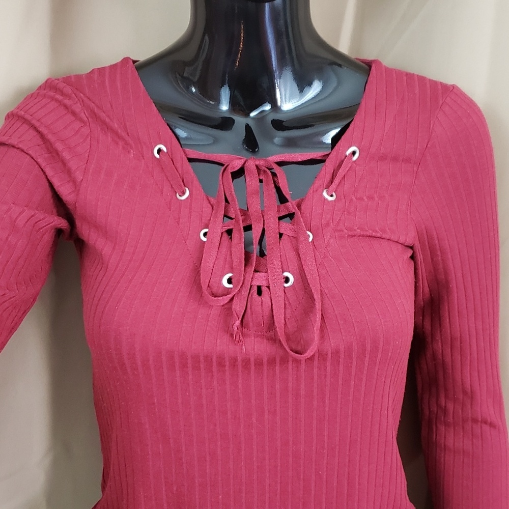 Tight Lace-up Front Long Sleeve red Top